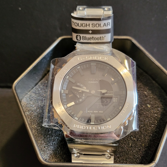 G-SHOCK NEW GM-B2100 STAINLESS STEEL / TOUGH SOLAR, BLUETOOTH - Picture 6 of 9
